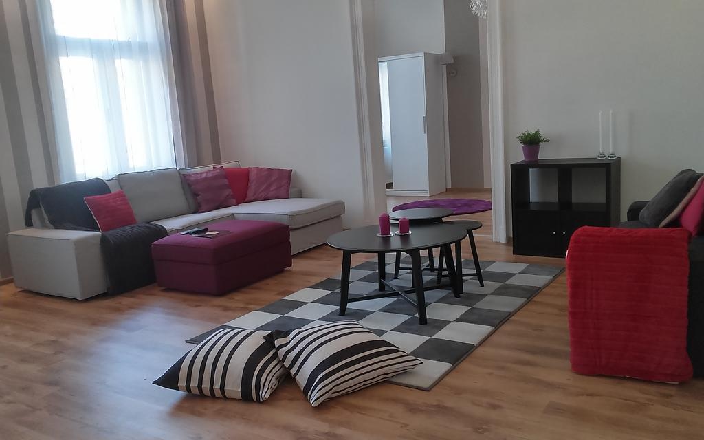Downtown Rising Sun 104 Sq.M Apartment Budapest Exterior photo